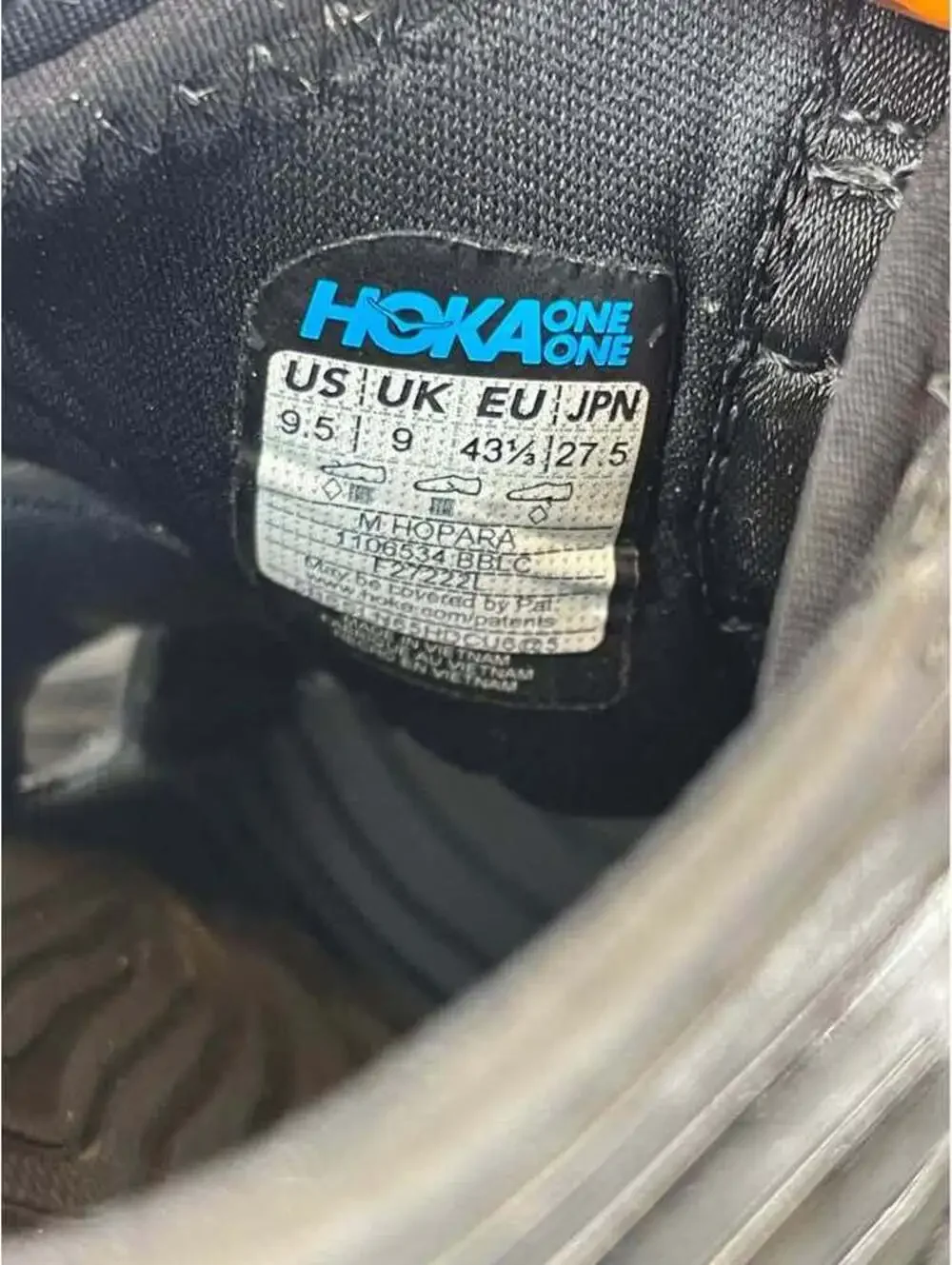 HOKA ONE ONE Hopara Mens Size 9.5 Triple Black Mountain Hiking Water Sandals